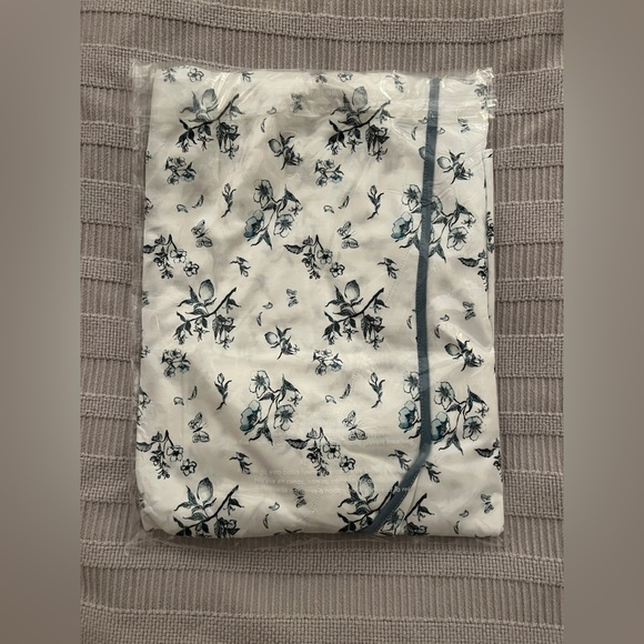 NWT Lake Pajamas Robe in Fleur - Picture 4 of 5